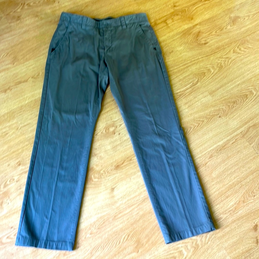 Men’s Hammer& Nail work pants. Worn one time.